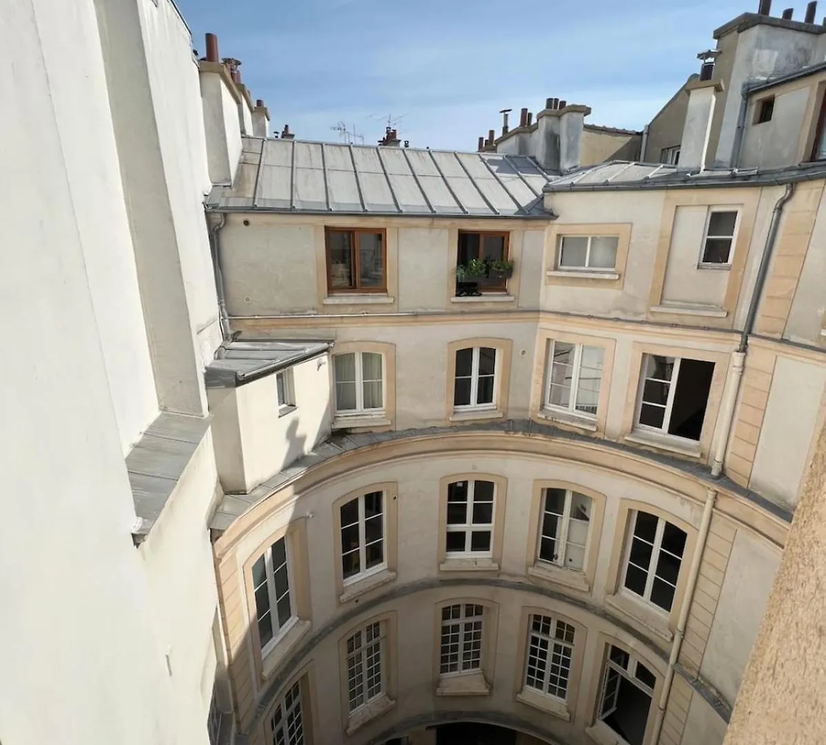 Appartement Studio Temple - Welkeys Paris